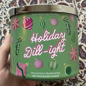 NEW Bath & Body Works Holiday Dill-ight Candle